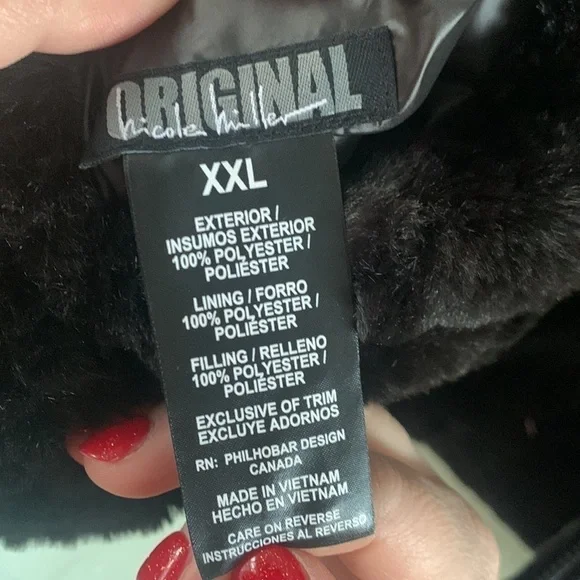 NICOLE Miller reversible quilted black faux fur vest - Picture 7 of 12